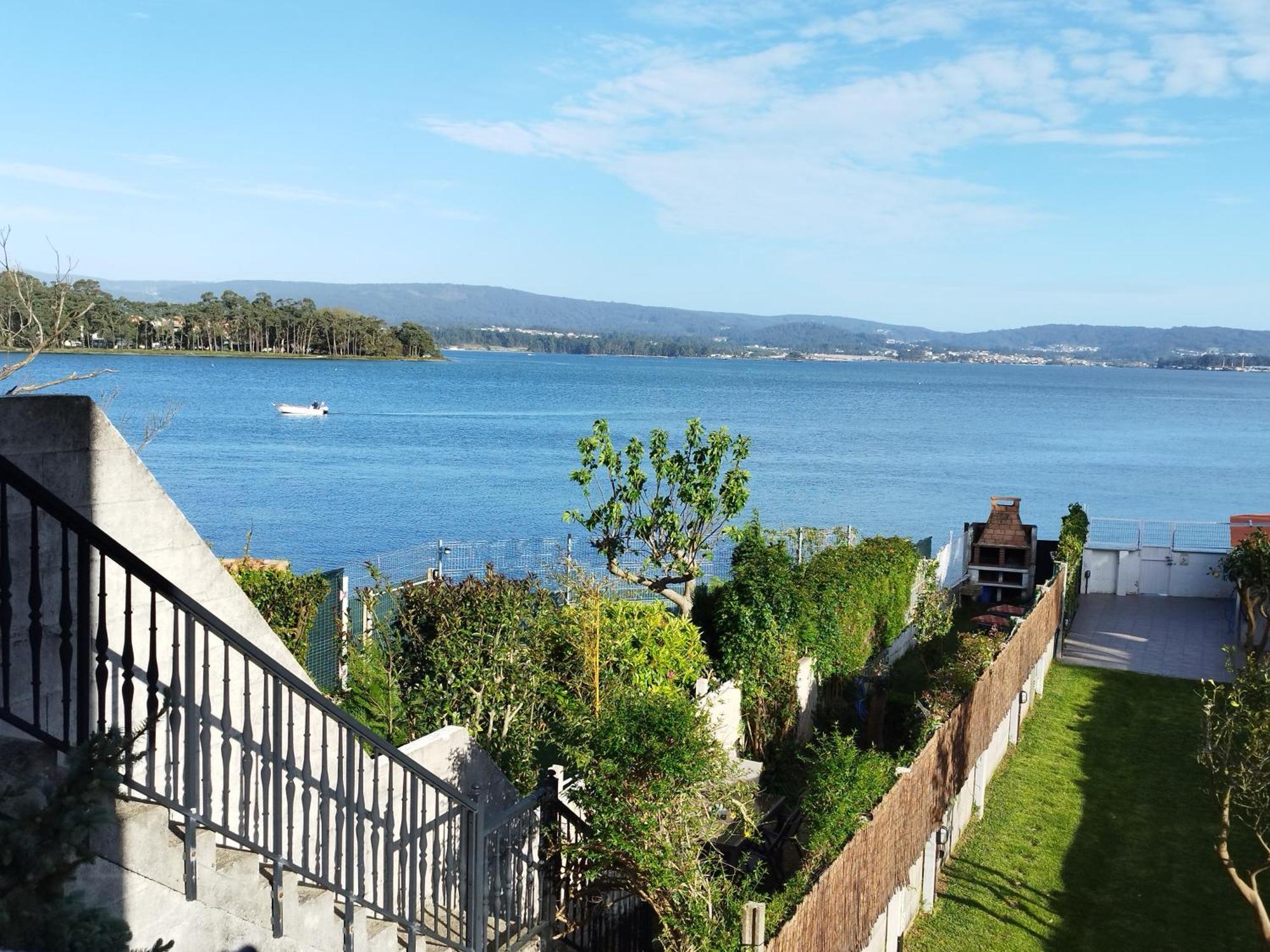 Vistas Al Mar E Isla De La Toja Lejlighed O Grove Eksteriør billede